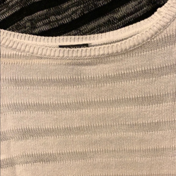 Set of 2 light-weight Sweaters - Picture 4 of 5